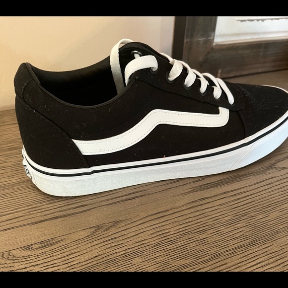 Women's Vans Ward Skate Shoes - Picture 3 of 4